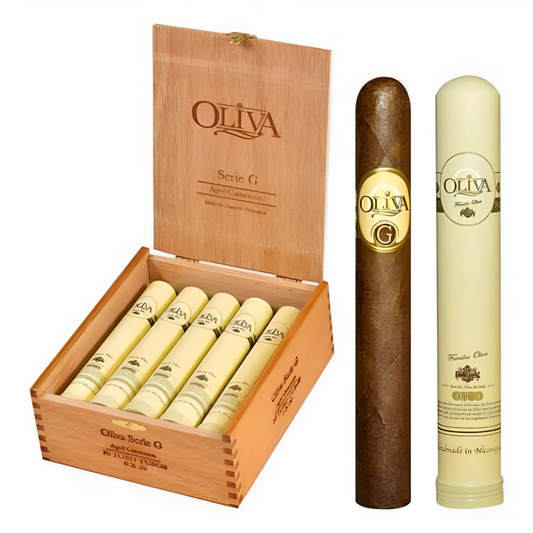 a box of cigars and a cigar case